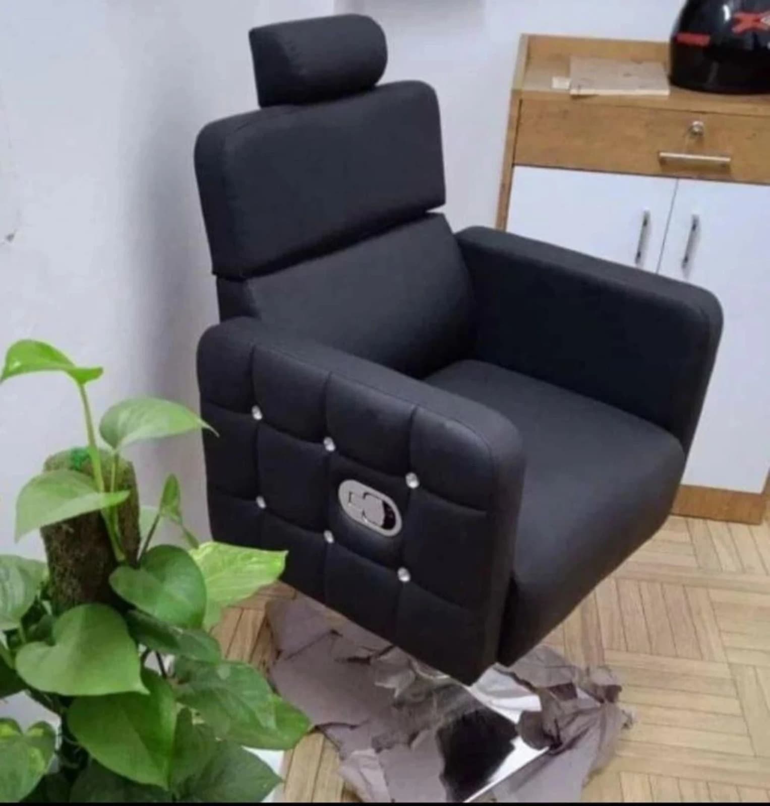 ANDIA Luxe Reclining Shampoo Chair 15